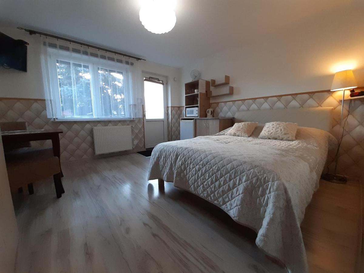 Pokoje Goscinne "Lenka" Ciechocinek Exterior foto